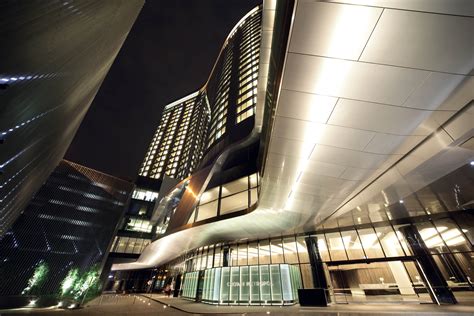 CROWN METROPOL MELBOURNE .